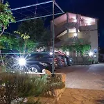 Apartment In With Balcony, Air Condition, Wifi
