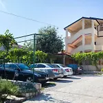 In With Balcony, Air Condition, Wifi Lopar