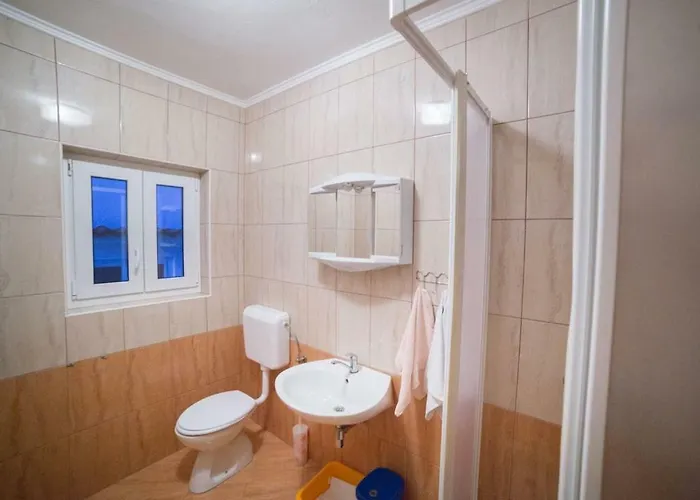 In With Balcony, Air Condition, Wifi *