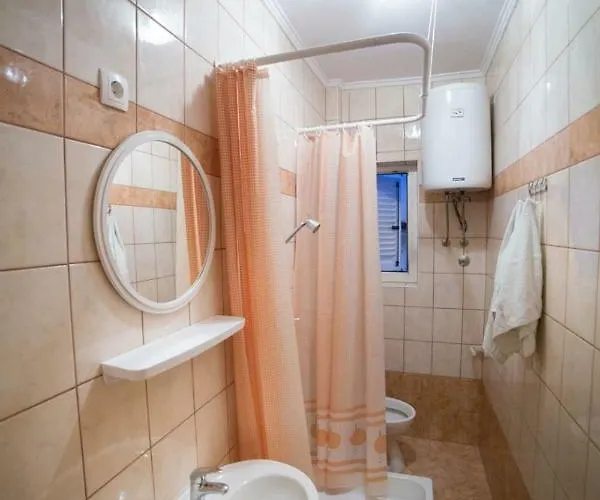 In With Balcony, Air Condition, Wifi Lopar