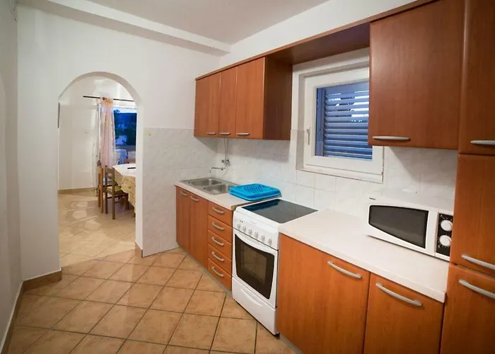 In With Balcony, Air Condition, Wifi